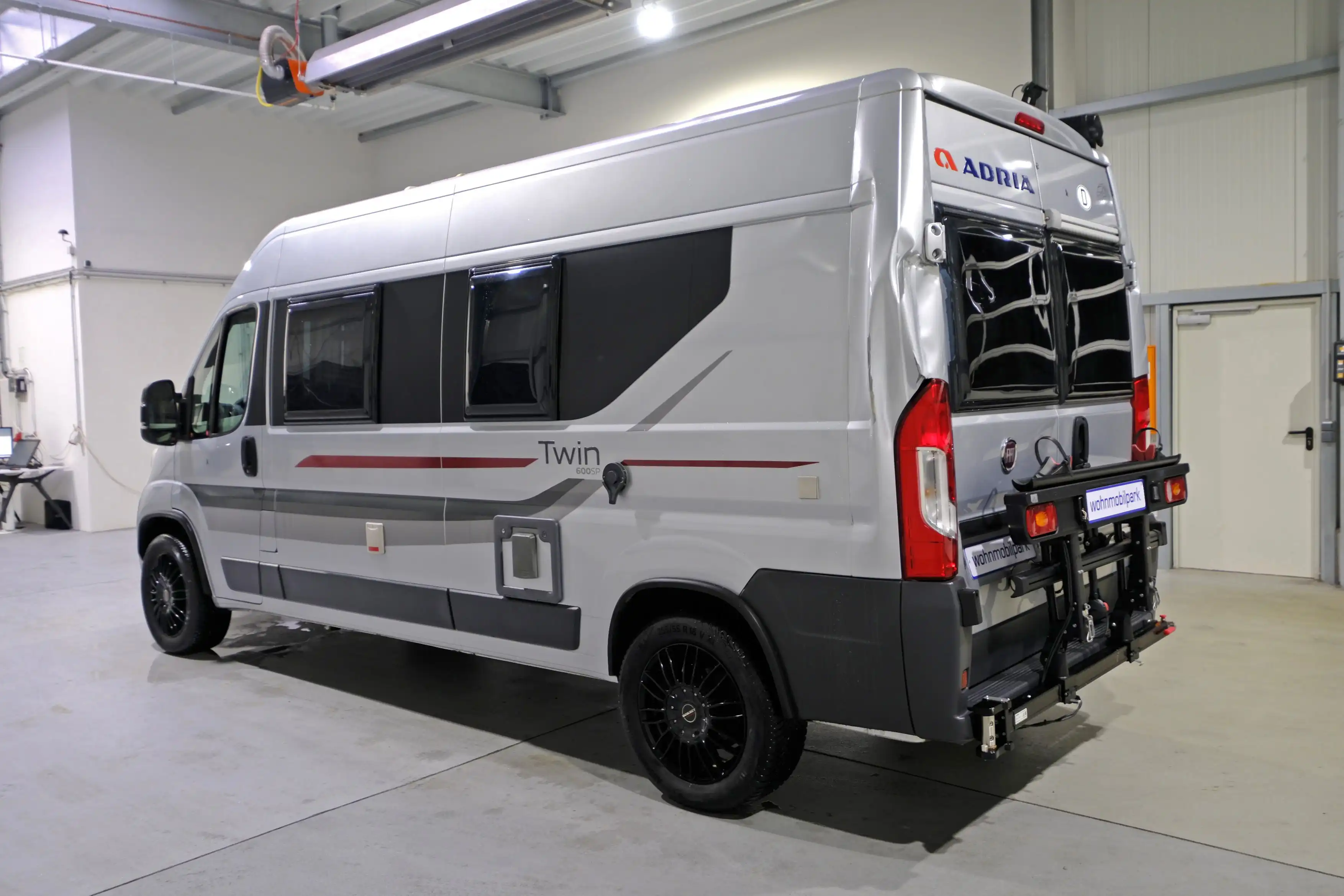 ADRIA Twin 600 SP